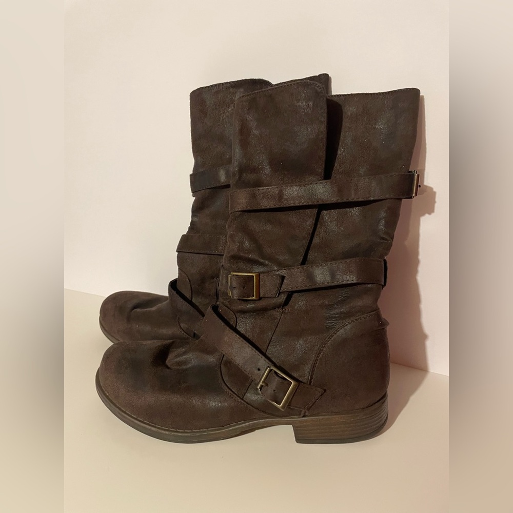 Crown Vintage Distressed Suede Brown Buckle Boot Size 10